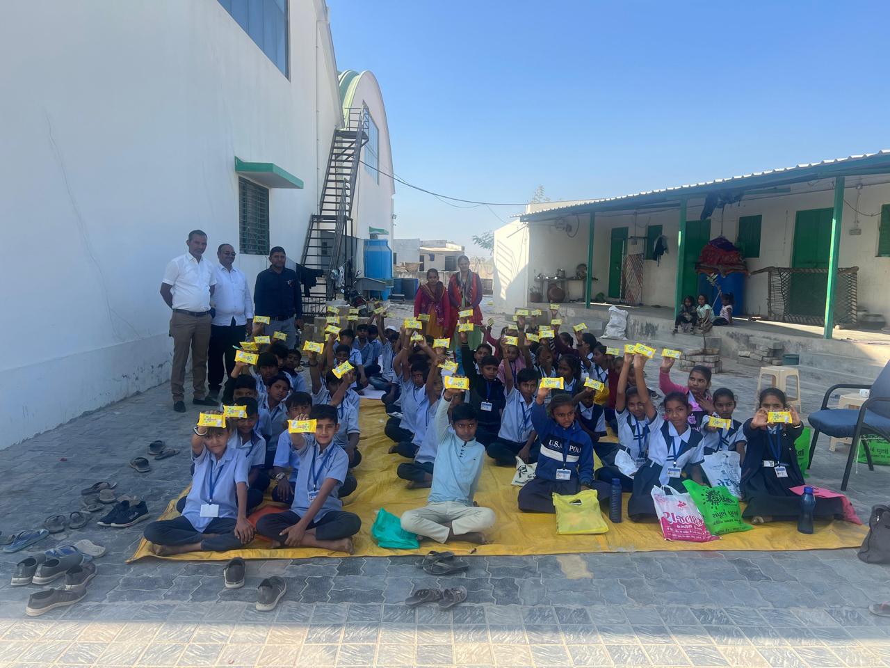 Hankar factory school visit โ students touring the Palanpur plant
