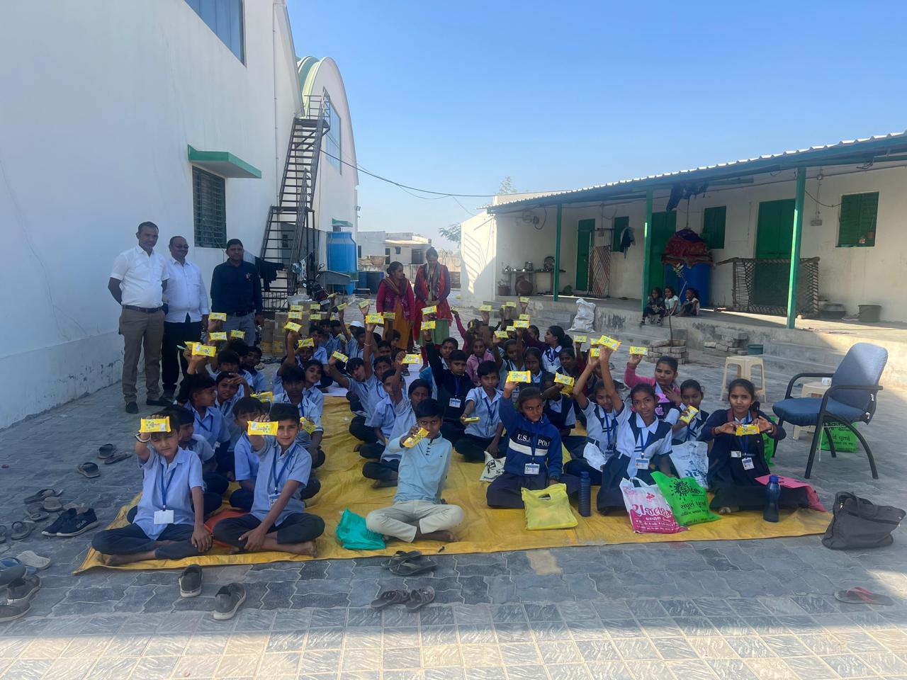 Hankar factory school visit โ students touring the Palanpur plant